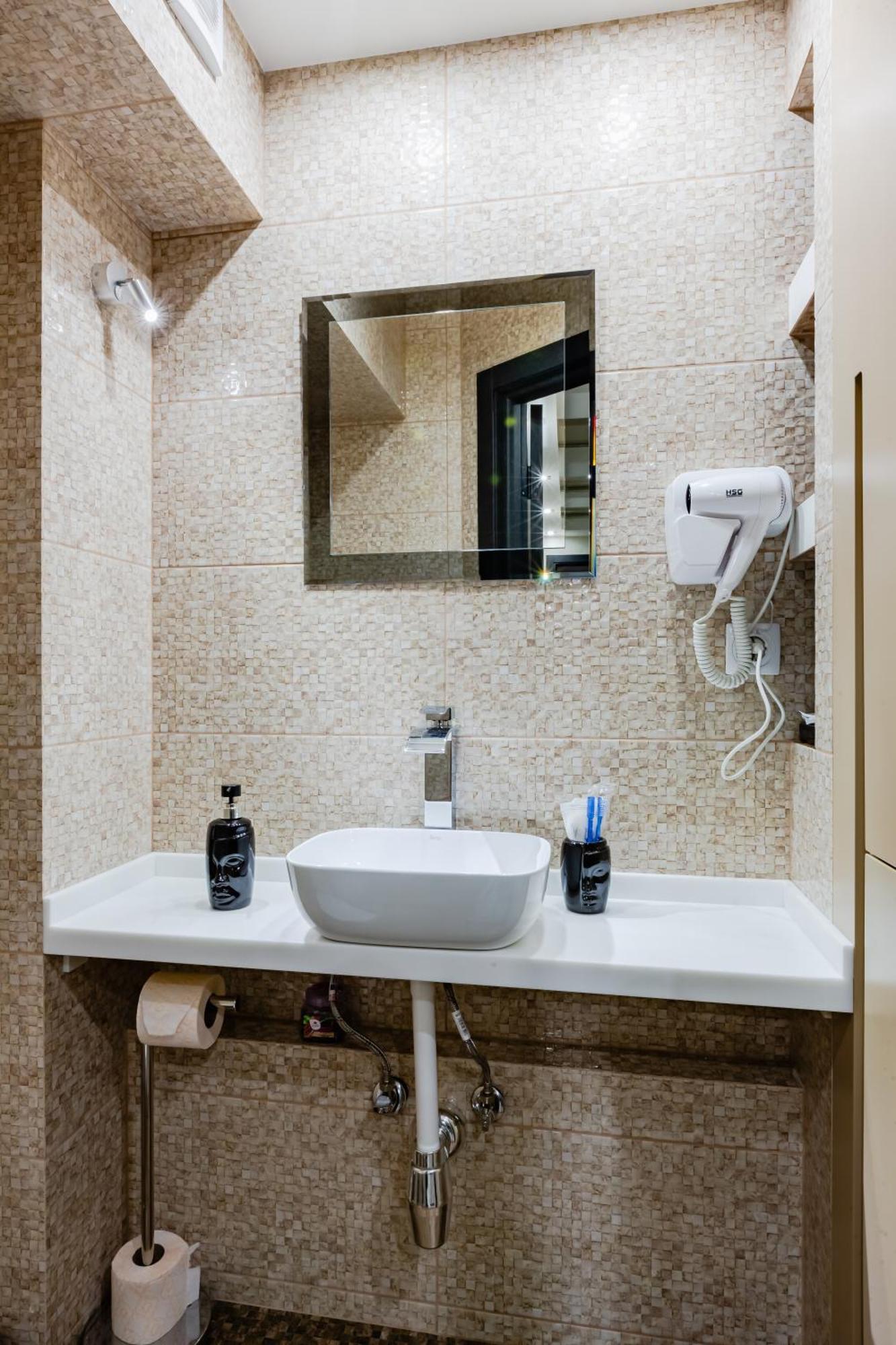 Luxury Apartment With Pool And Hammam كييف المظهر الخارجي الصورة