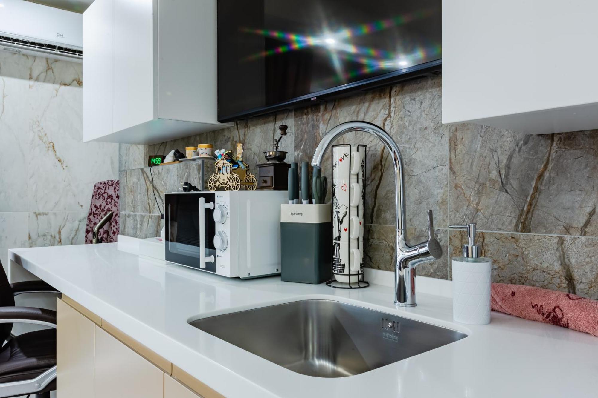 Luxury Apartment With Pool And Hammam كييف المظهر الخارجي الصورة